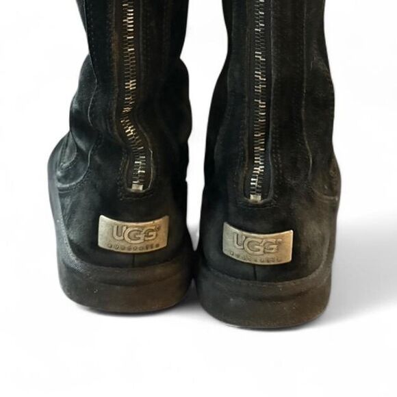 Womens Ugg Tall Waterproof Boots SZ 8 - Picture 4 of 5